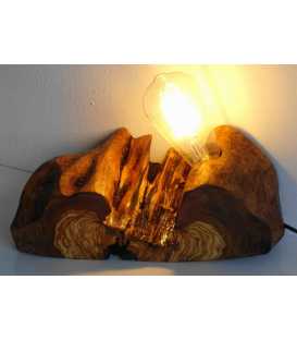 Επιτραπέζιο φωτιστικό διακοσμητικό από ξύλο ελιάς 567